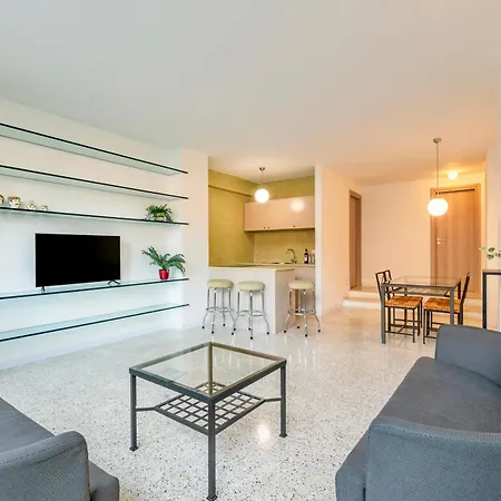 Appartement Spacious Navigli Milaan