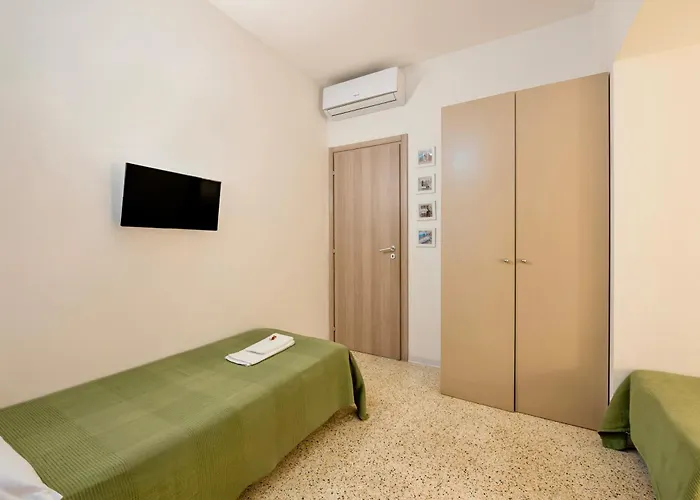 Spacious Navigli * Mediolan